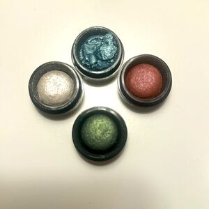 Pickle single eyeshadows colors are white, bluish, brown reddish, green
